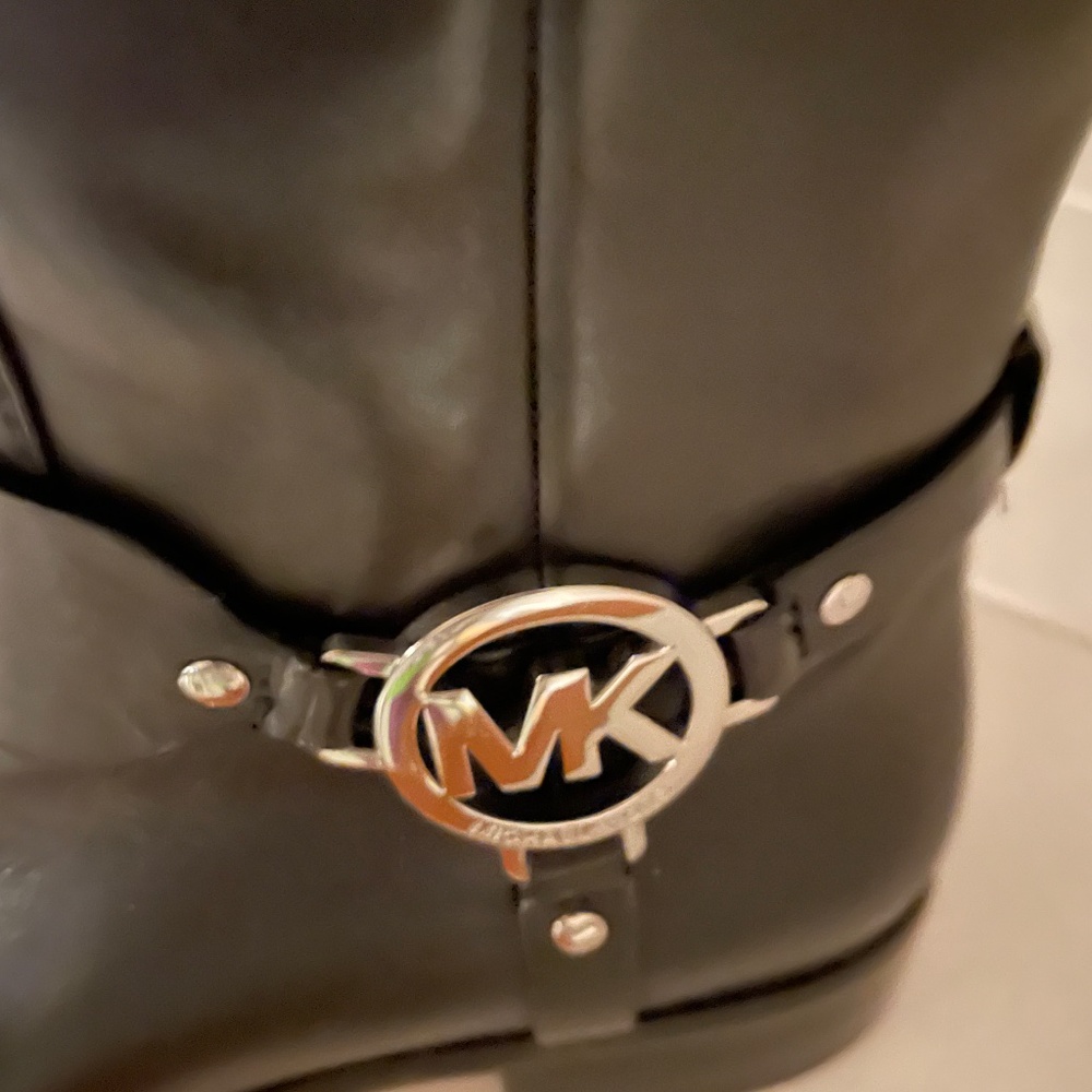 Michael Kors tall leather boots - Picture 6 of 7